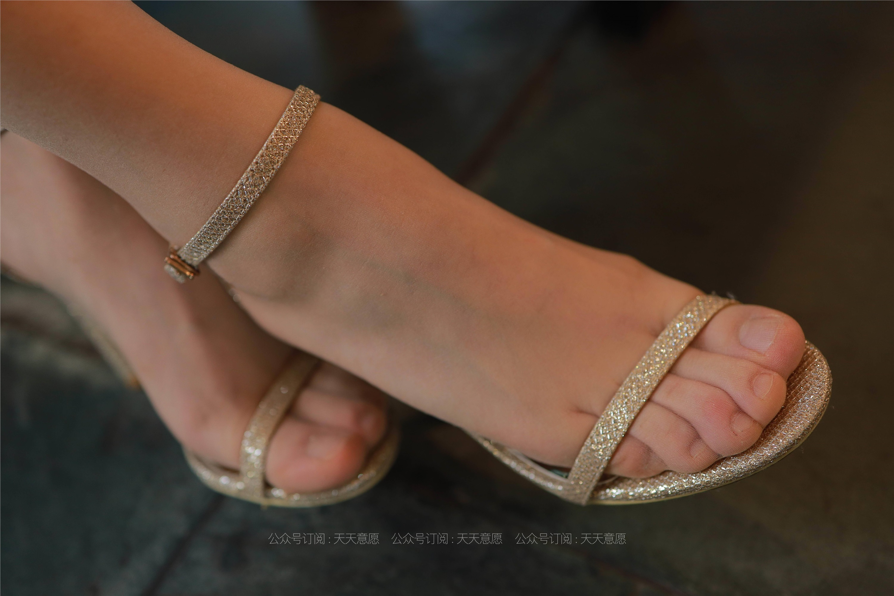 IESS异思趣向 - 模特：小婕《俏皮小白裙》